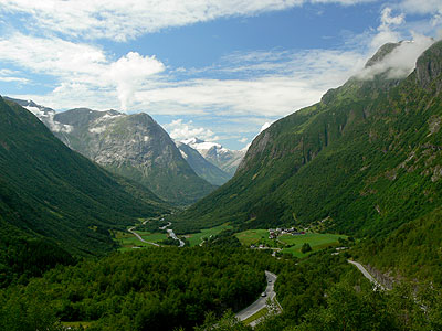 Blick zurück nach Stryn