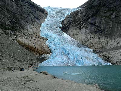 Briksdalsbreen