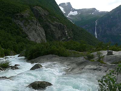 Briksdalsbreen