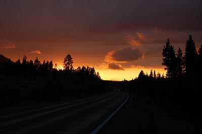 Abend an der Landstraße