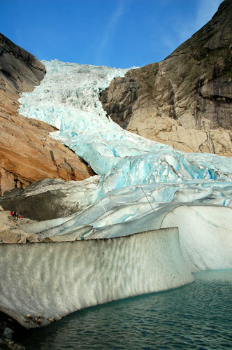 Briksdalsbreen